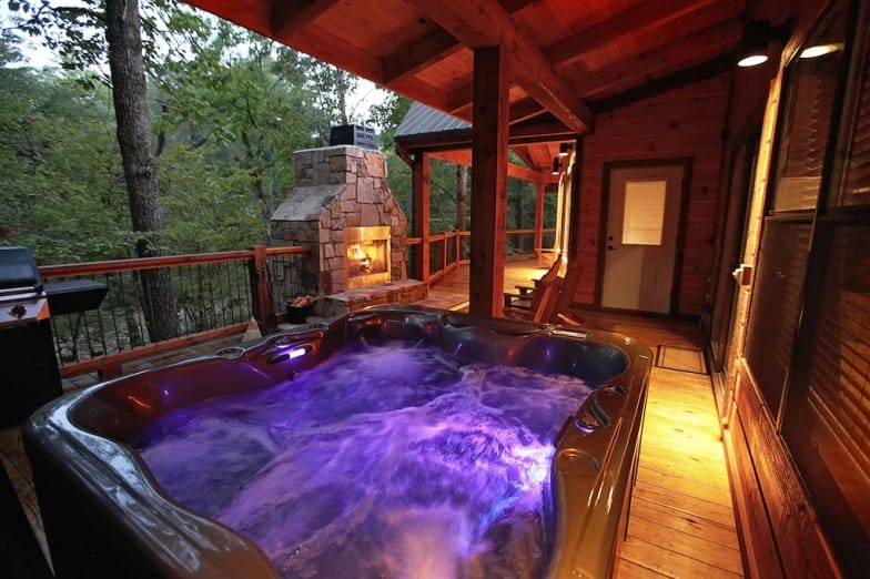 image 1158 Cabina spa de lujo con spa de vapor húmedo, Hochatown