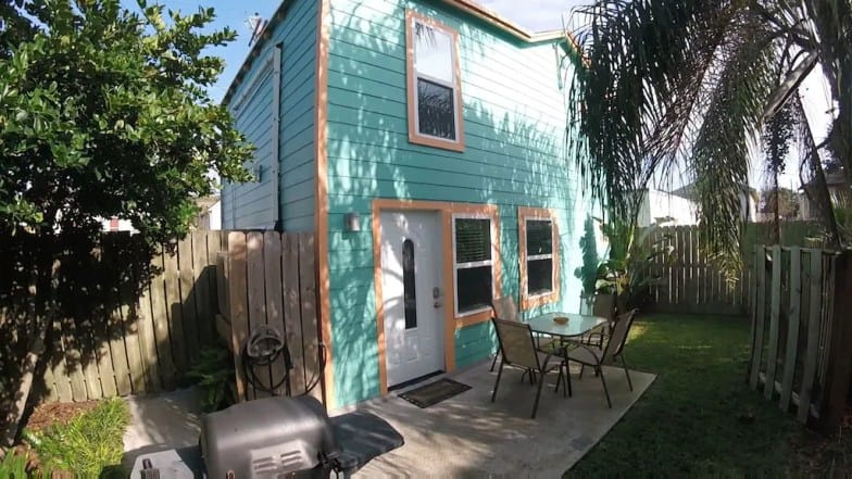 image 1368 Carriage House, a una cuadra de la playa
