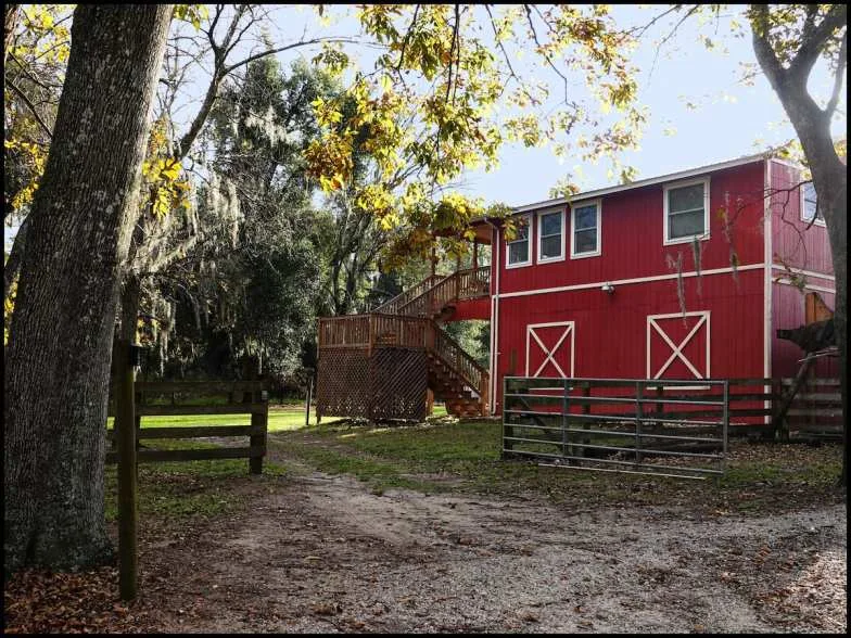 image 1640 New Barn Cottage en Crews Lake Farm, Lakeland